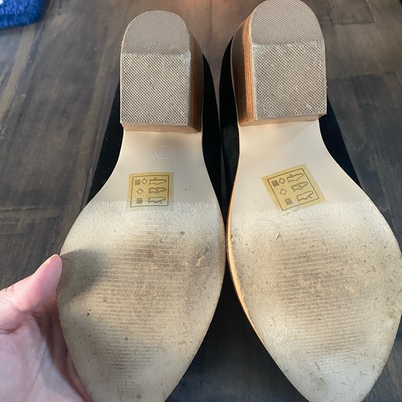 Beast fashion booties with adjustable zipper - Picture 2 of 4